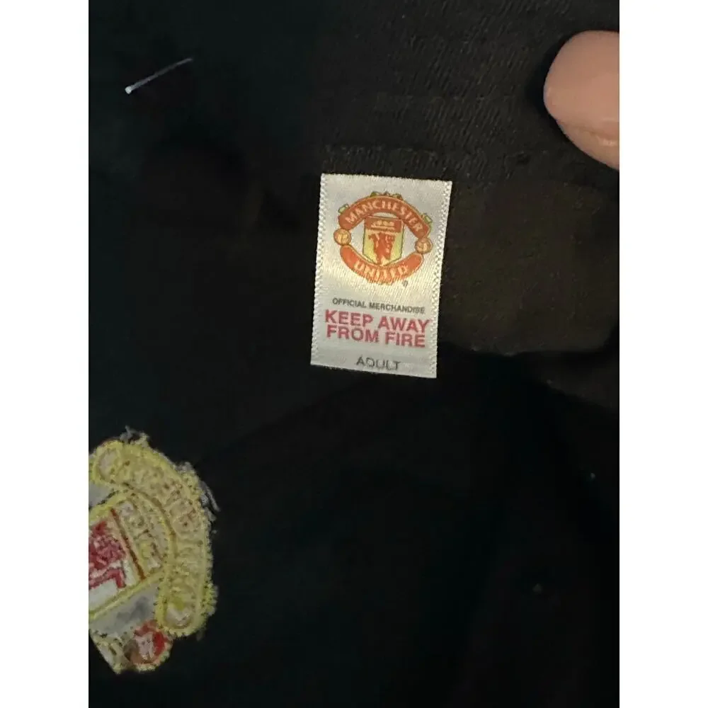 Manchester United Men's Black Adjustable Official Merchandise Soccer Hat Cap